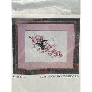 Cross Stitch Kit Ruby-Throated Hummingbird  Herrschners Floral R 18-67716